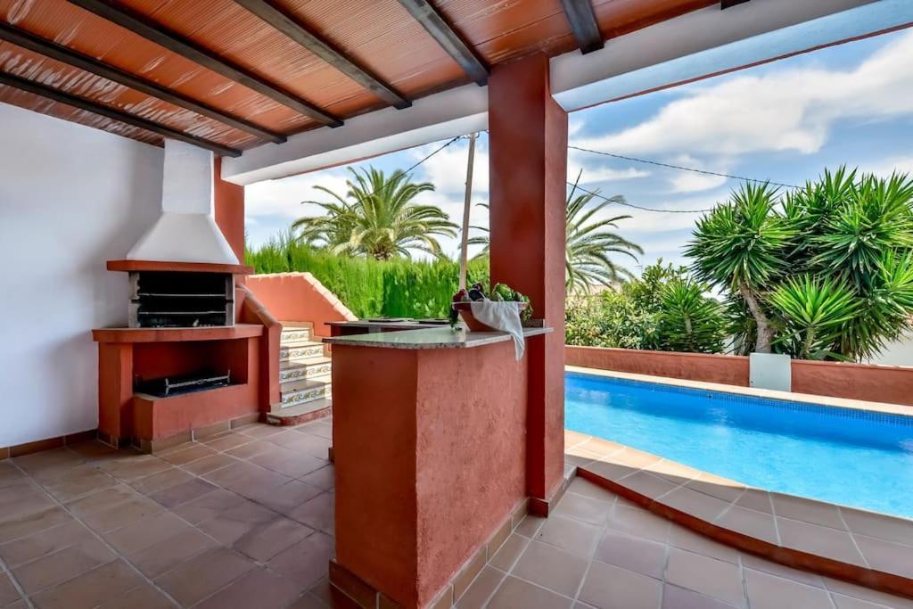 Villas Guzman - Mouna Calp Exterior foto